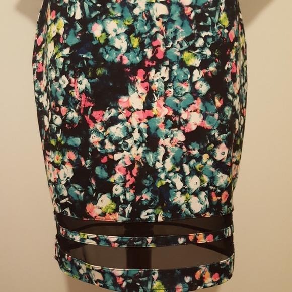 Women's dress by BELLE SKY size M - Picture 3 of 7